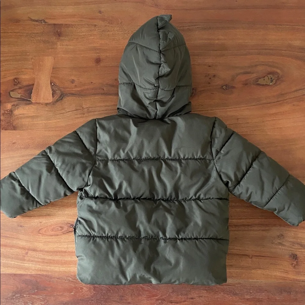 Old Navy baby hooded dino puffer coat dinosaur army green jacket 12-18 months
